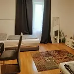Maya's Easy Apartmán Štýrský Hradec
